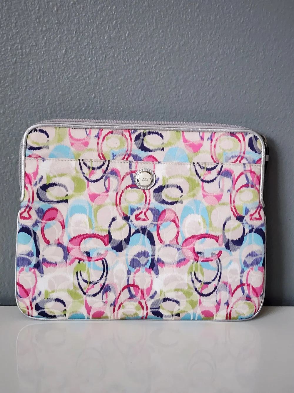 Coach Poppy Ikat Universal Sleeve Zip Around iPad, computer Cover Case 61963